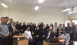برگزاری کارگاه های مقاله نویسی با حضور اساتید خارجی